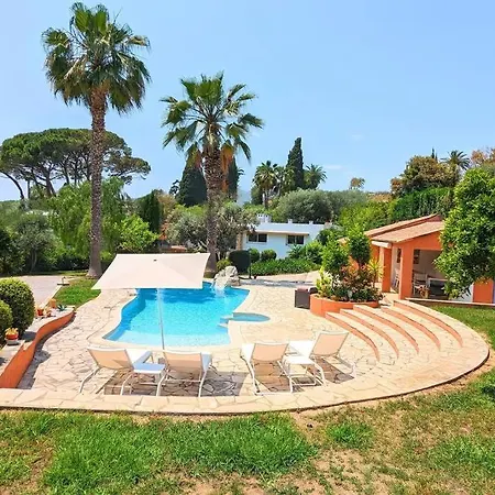 Dream 300m2 & Stunning 4000m2 Private Garden *