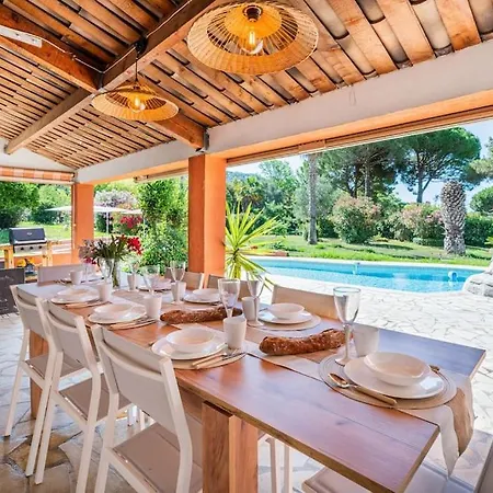 Dream 300m2 & Stunning 4000m2 Private Garden